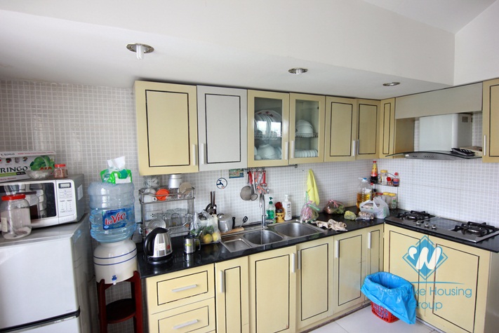 Beautiful House-office for rent in Tay Ho area, Ha Noi city 